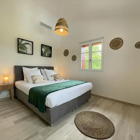 Holiday home Zeruko Izarra Sare